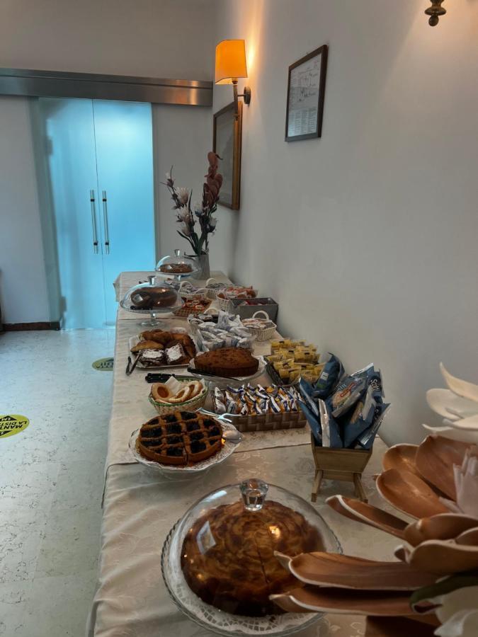 Hotel Trieste Riccione Zewnętrze zdjęcie