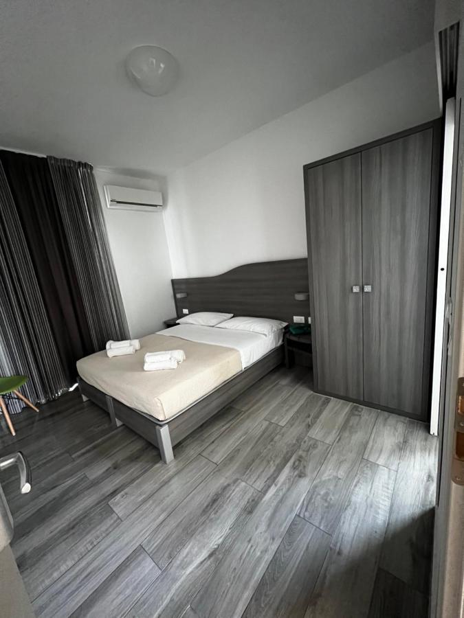 Hotel Trieste Riccione Zewnętrze zdjęcie