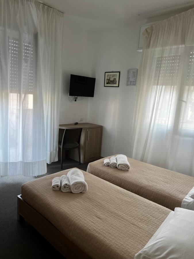 Hotel Trieste Riccione Zewnętrze zdjęcie