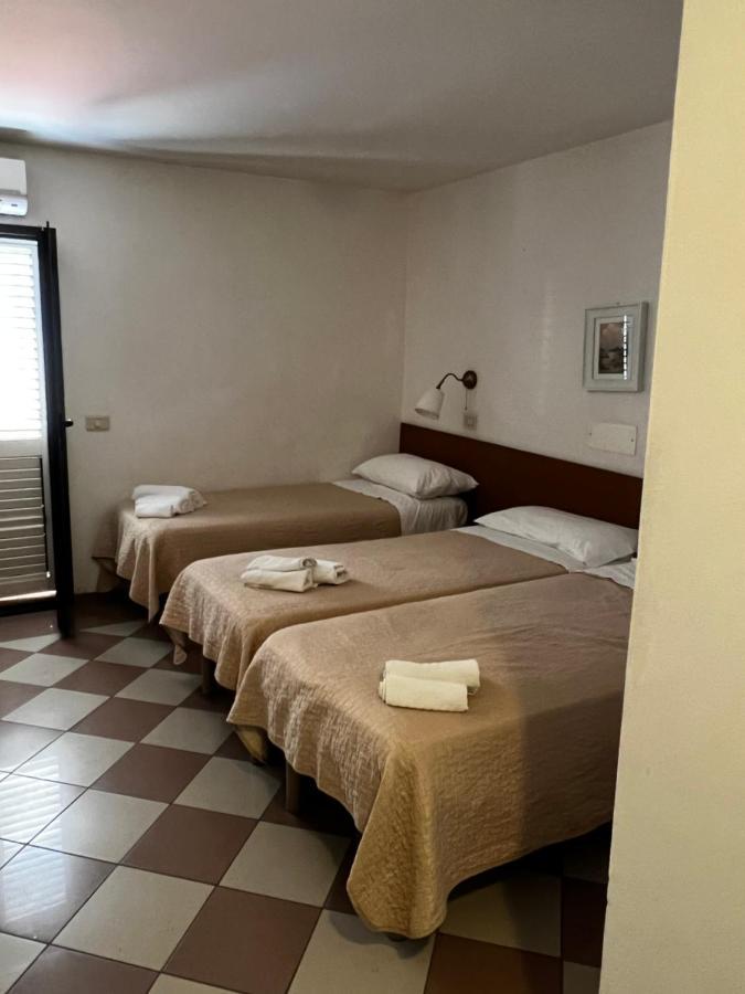Hotel Trieste Riccione Zewnętrze zdjęcie